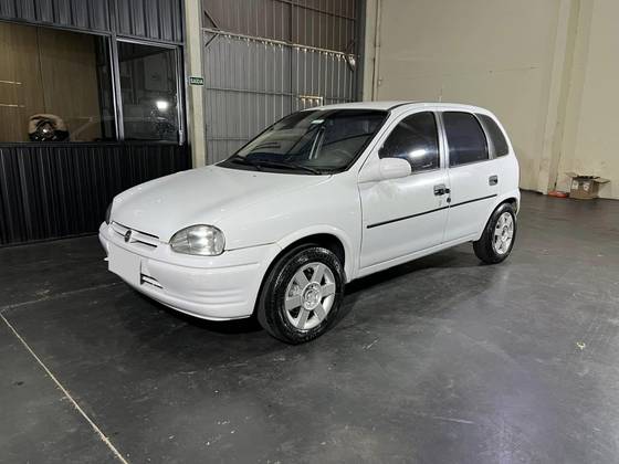 CHEVROLET CORSA 1.0 MPFI WIND 8V GASOLINA 4P MANUAL CHEVROLET CORSA 1.0 MPFI WIND 8V GASOLINA 4P MANUAL